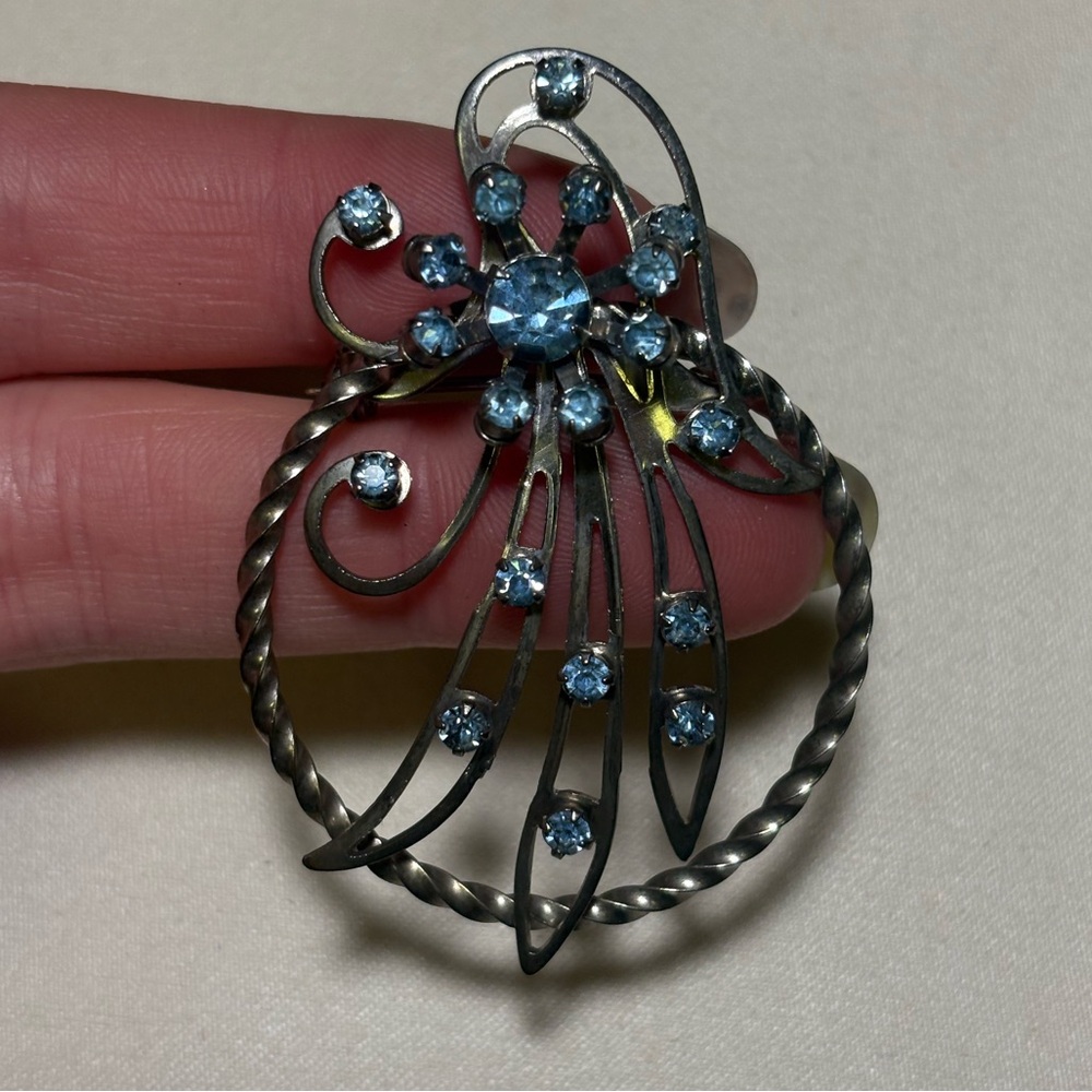 Vtg Fancy Silver Light Blue Rhinestone Brooch - Picture 3 of 5